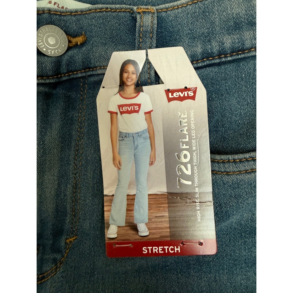 NWT Levi's 726 High Rise Flare Jeans Girls Size 10 Light Wash Stretch Denim - Picture 3 of 12